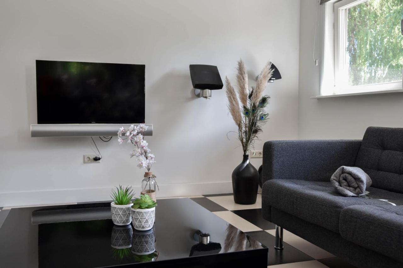 Spacious Comfort Villa Vera With Hottub Зеволде Экстерьер фото