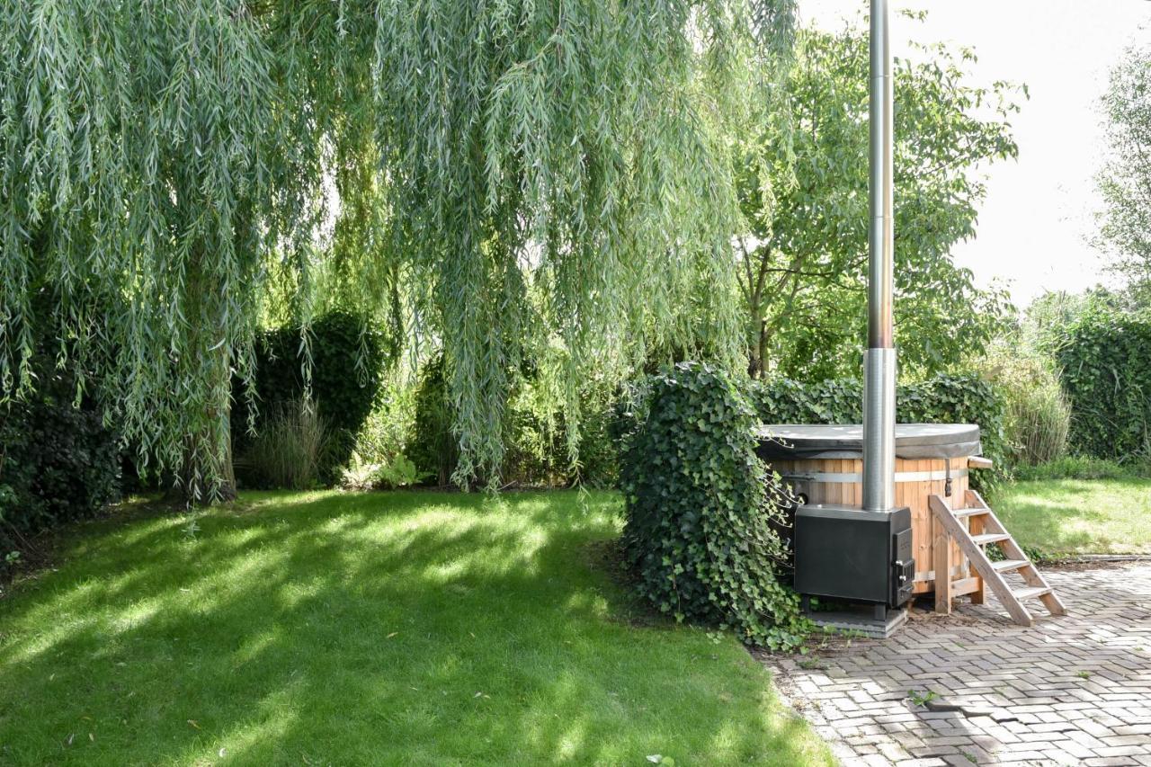 Spacious Comfort Villa Vera With Hottub Зеволде Экстерьер фото